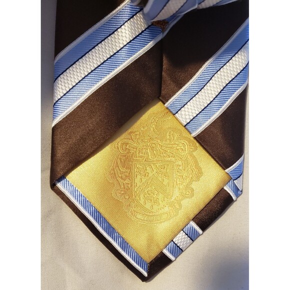 Donald J Trump Tie striped brown white blue. Preowned Free Shipping! - Picture 4 of 4